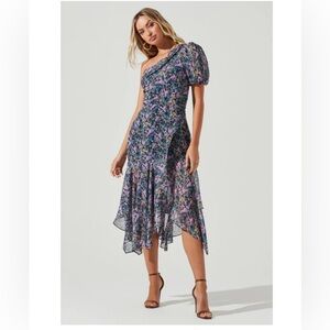 ASTR The Label Santorini Dress - Purple/Blue Floral M